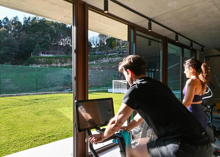 Quinta Leitao With 25m Pool & Gim By Se *