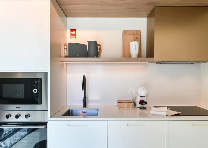 Apartment Quinta Leitao With 25m Pool & Gim By Se *